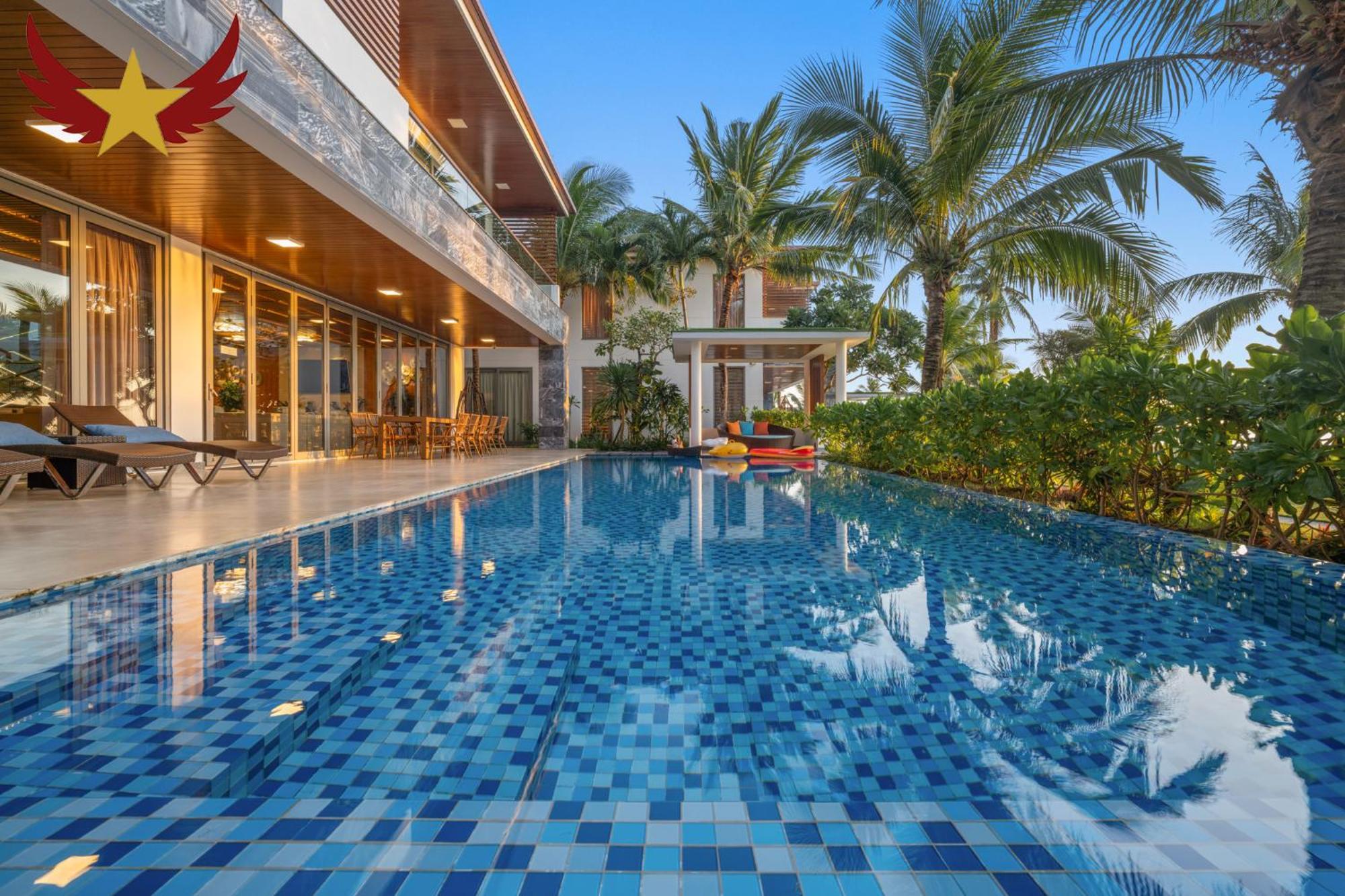 The Five Villas 8 Bedrooms Beachfront - K3 Đà Nẵng Exterior foto
